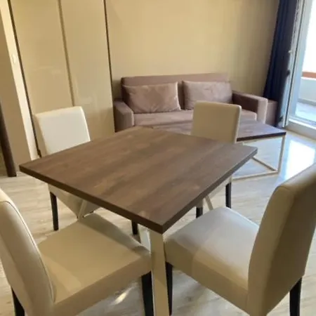 Paradiso 'b' 605 Private Lägenhet *