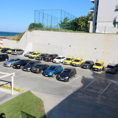 Paradiso 'b' 605 Private Apartment *